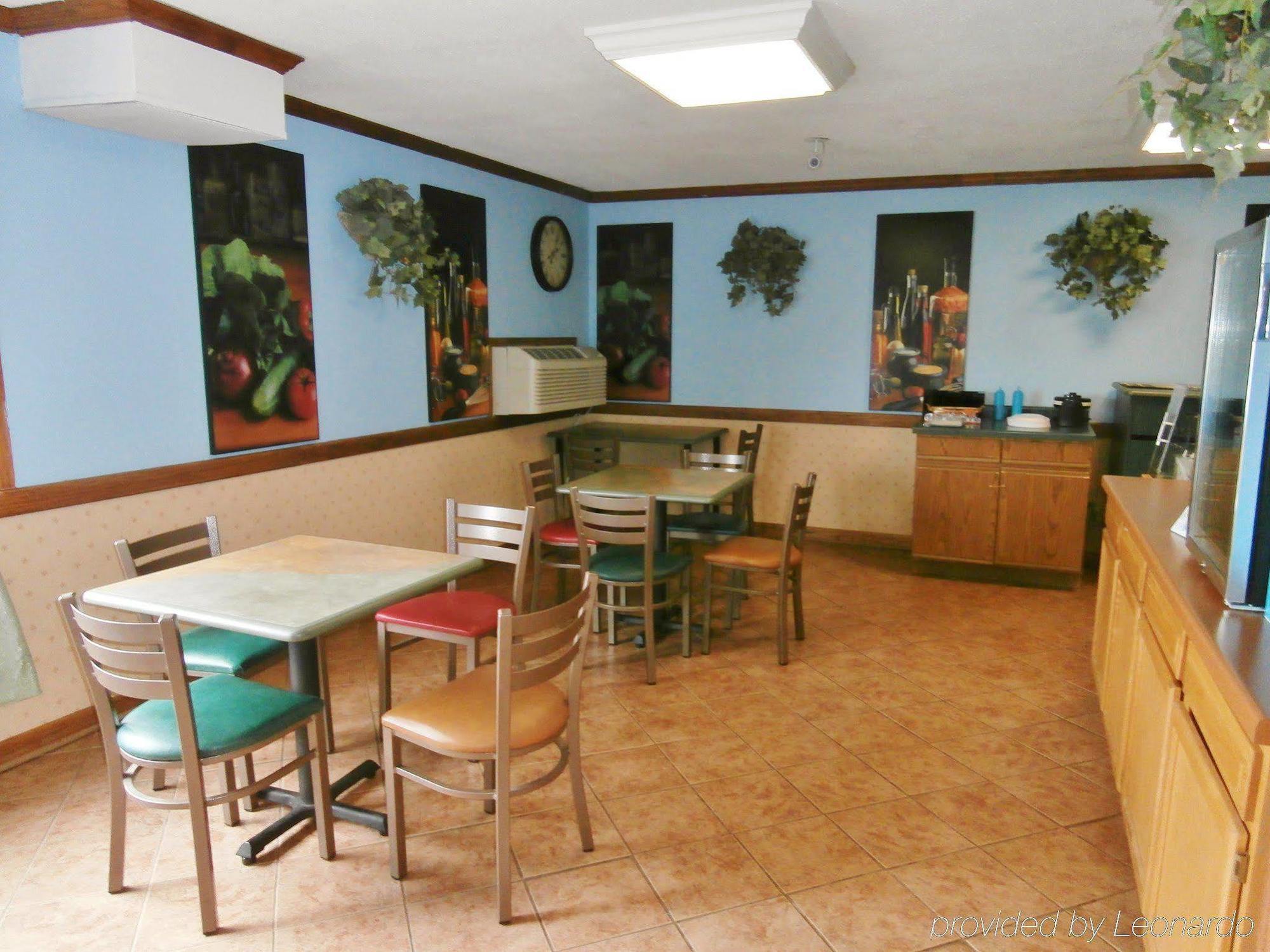 Amerivu Inn Park Falls Exterior photo
